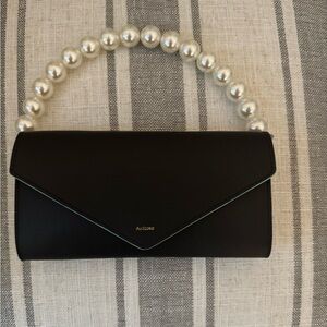 Allégorie Gala clutch wallet / vegan apple leather